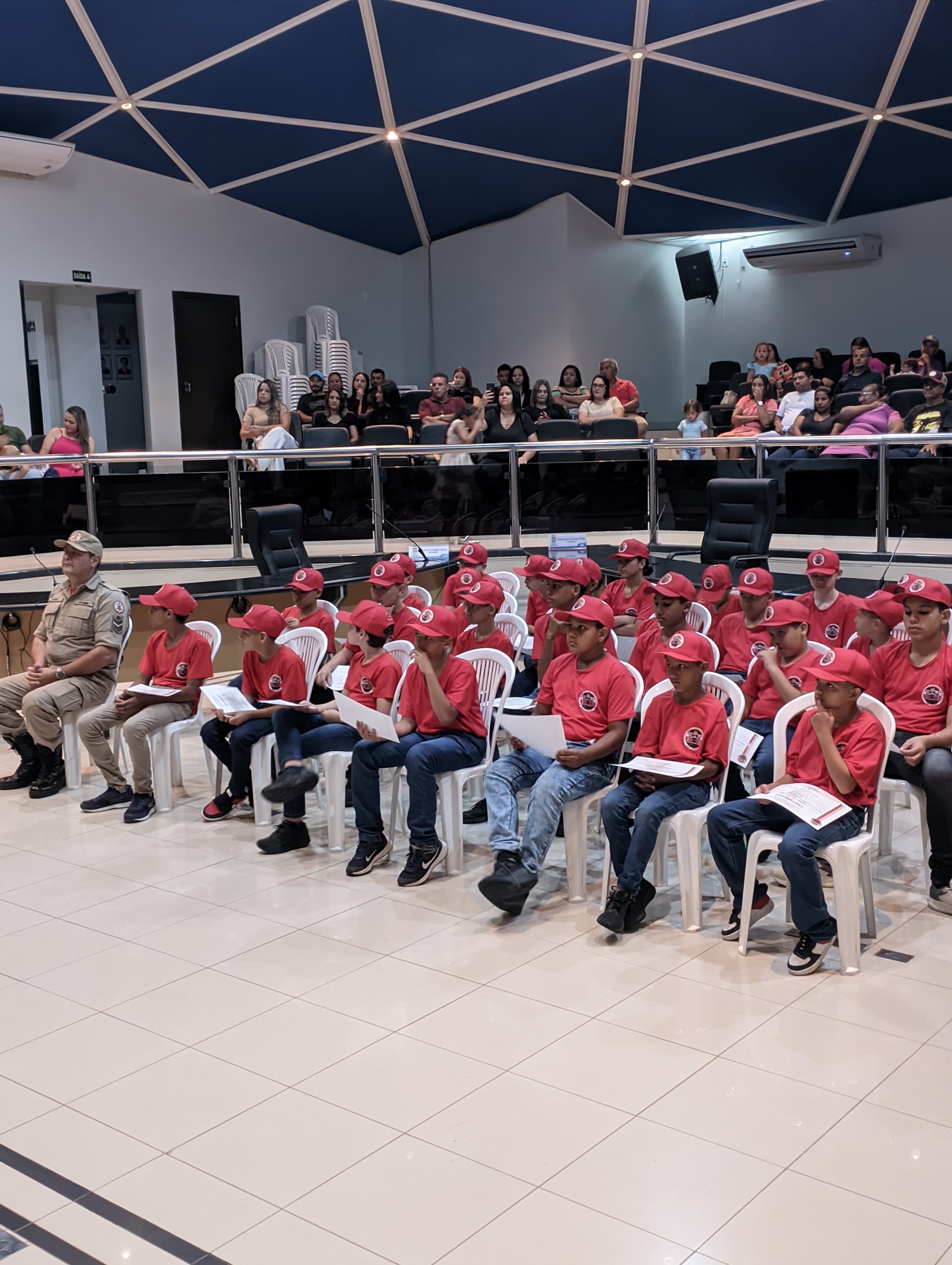 Atividade Comunitária - (Projeto social Bombeiros do Futuro)